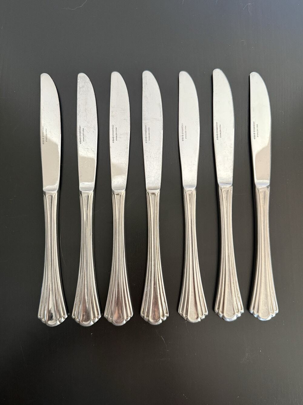 Reed & Barton Courtland R&B Everyday Stainless Dinner Knives – Lot of 7
